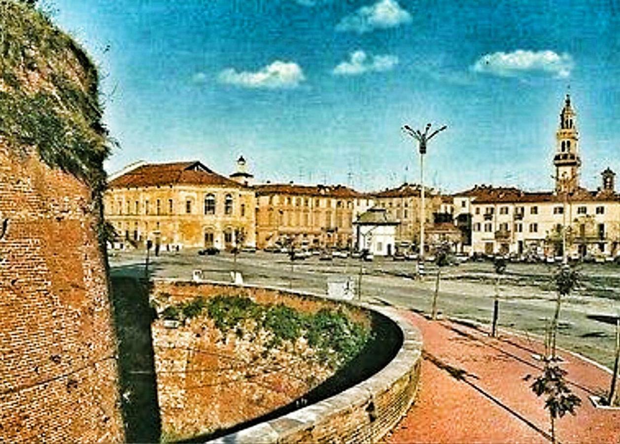 Appartamento La Paleologa Casale Monferrato Dış mekan fotoğraf